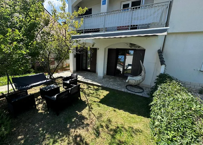 Peach Garden Apartment